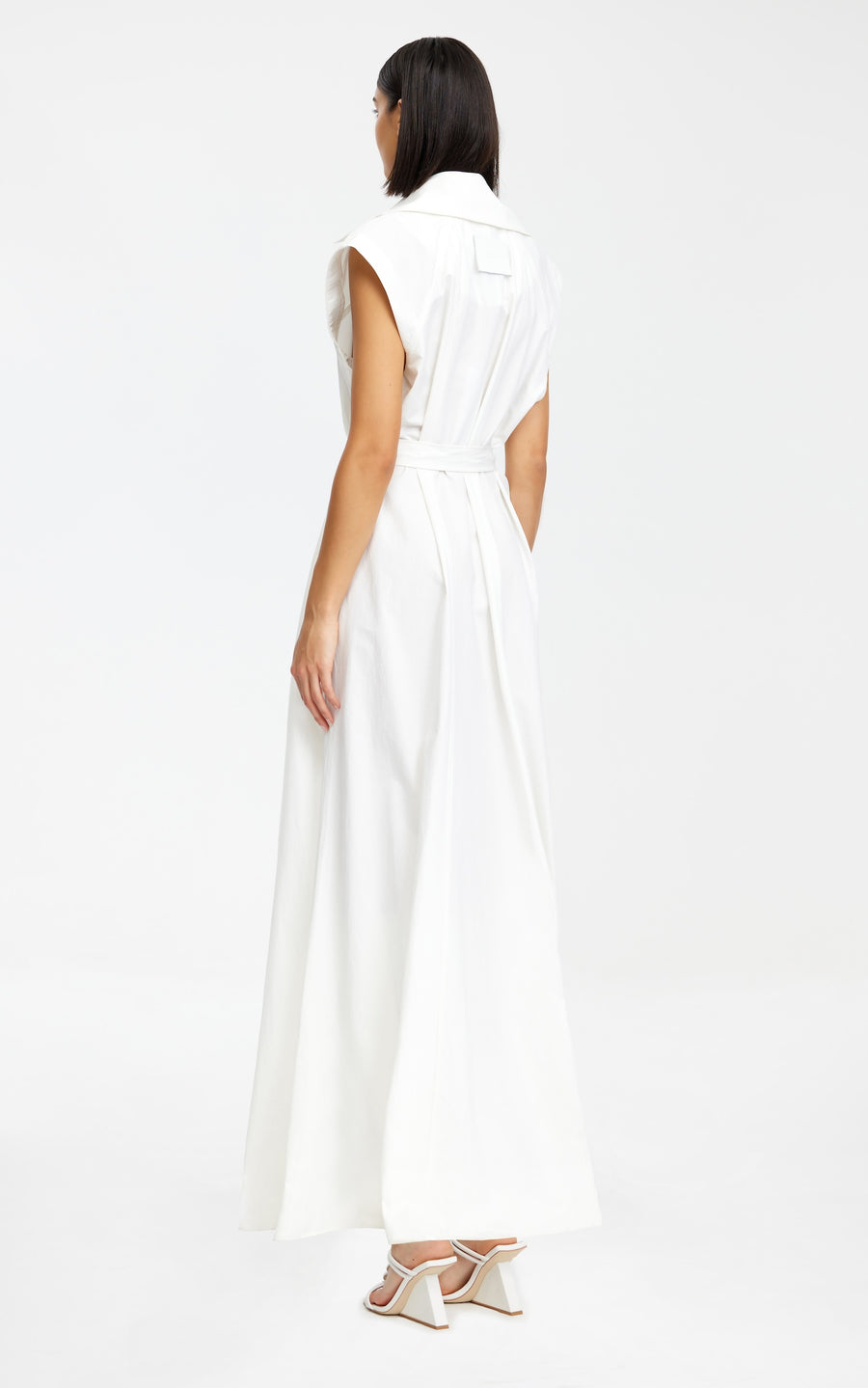BRIDAL-AL2507108D_EVEHILL_MAXI_DRESS-IVORY-3jpg