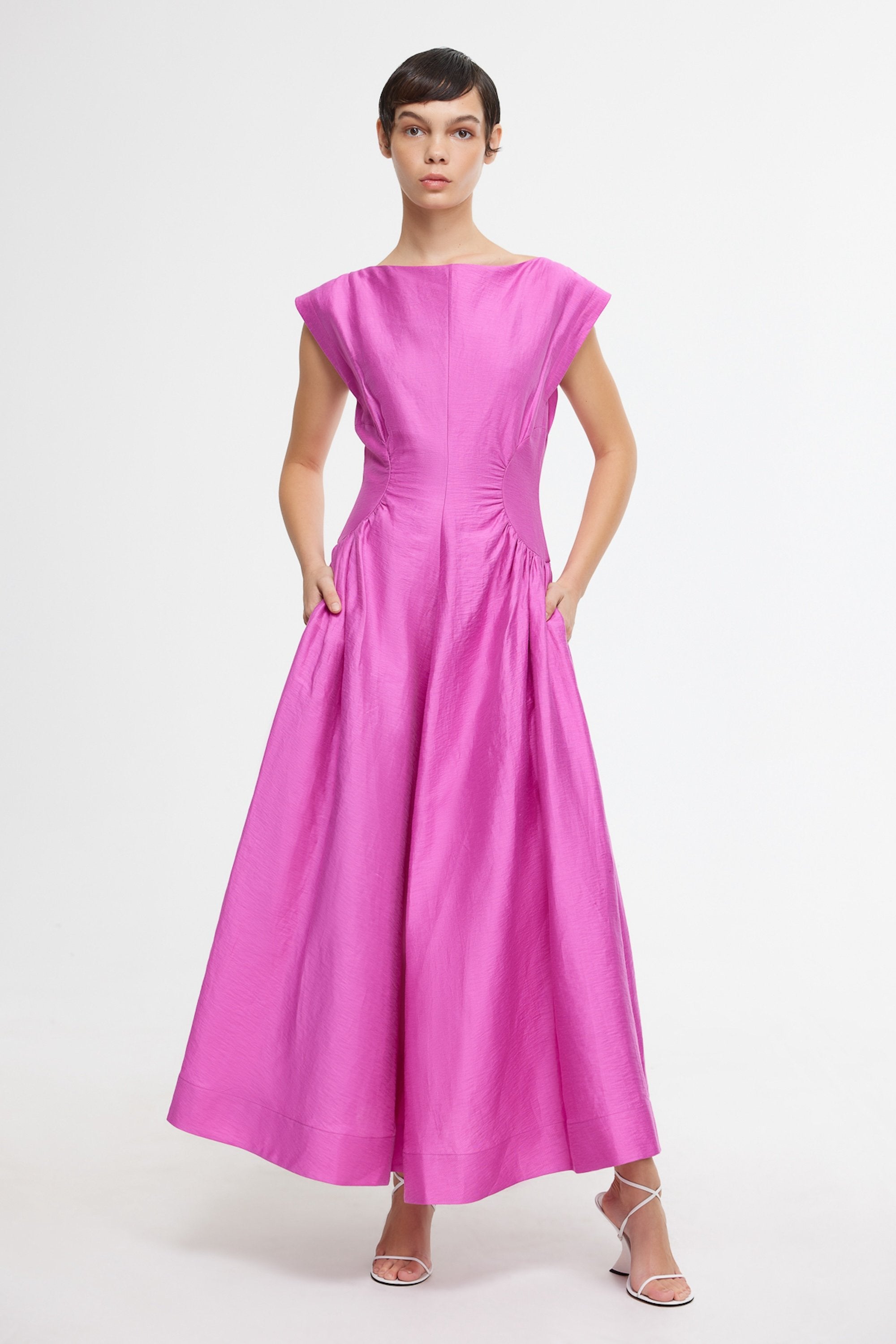 acler dress EMERY MIDI Black Gown With Combination while the vibrant 3D fairy kei General Size:UK 12 - EU 40 - US 8