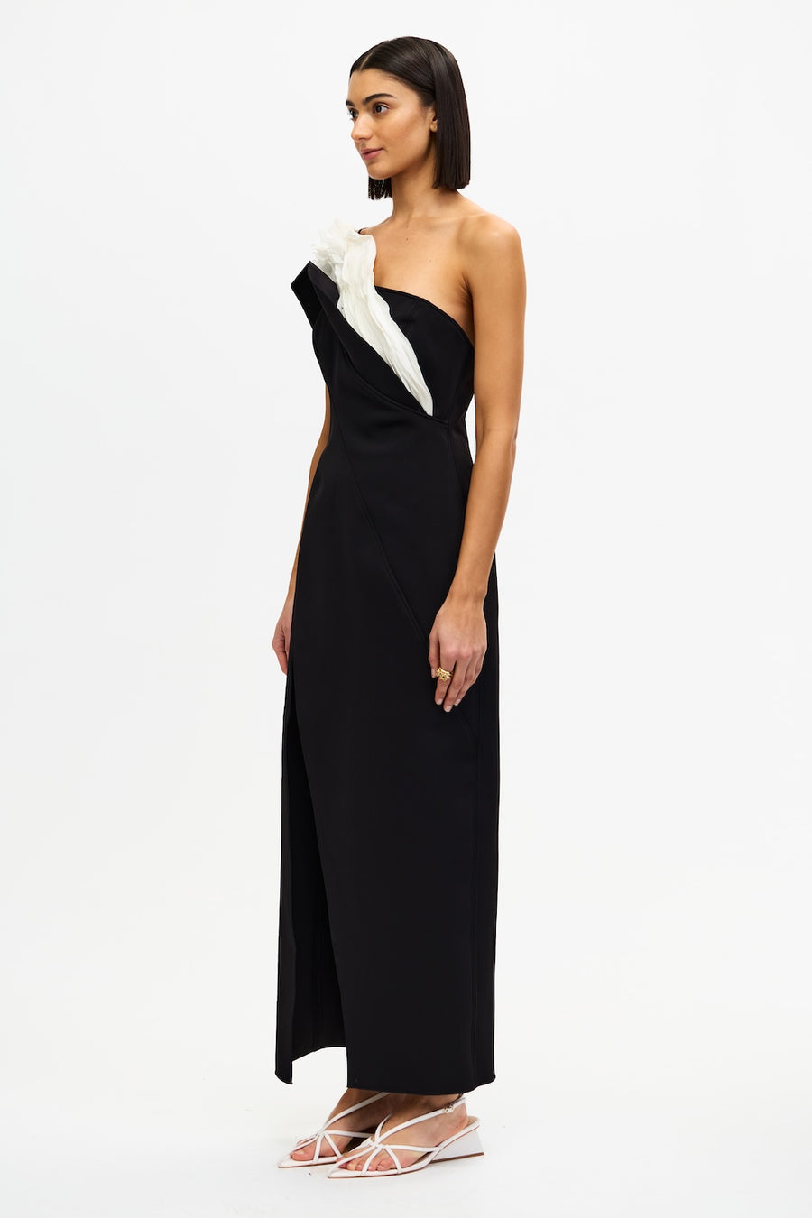 acler black and white dress Online AU & Ivory Maxi for Women, AU6 US2 womenspants Cut in a structured Size:EXTRA-LARGE Shop Little Black Onyx®