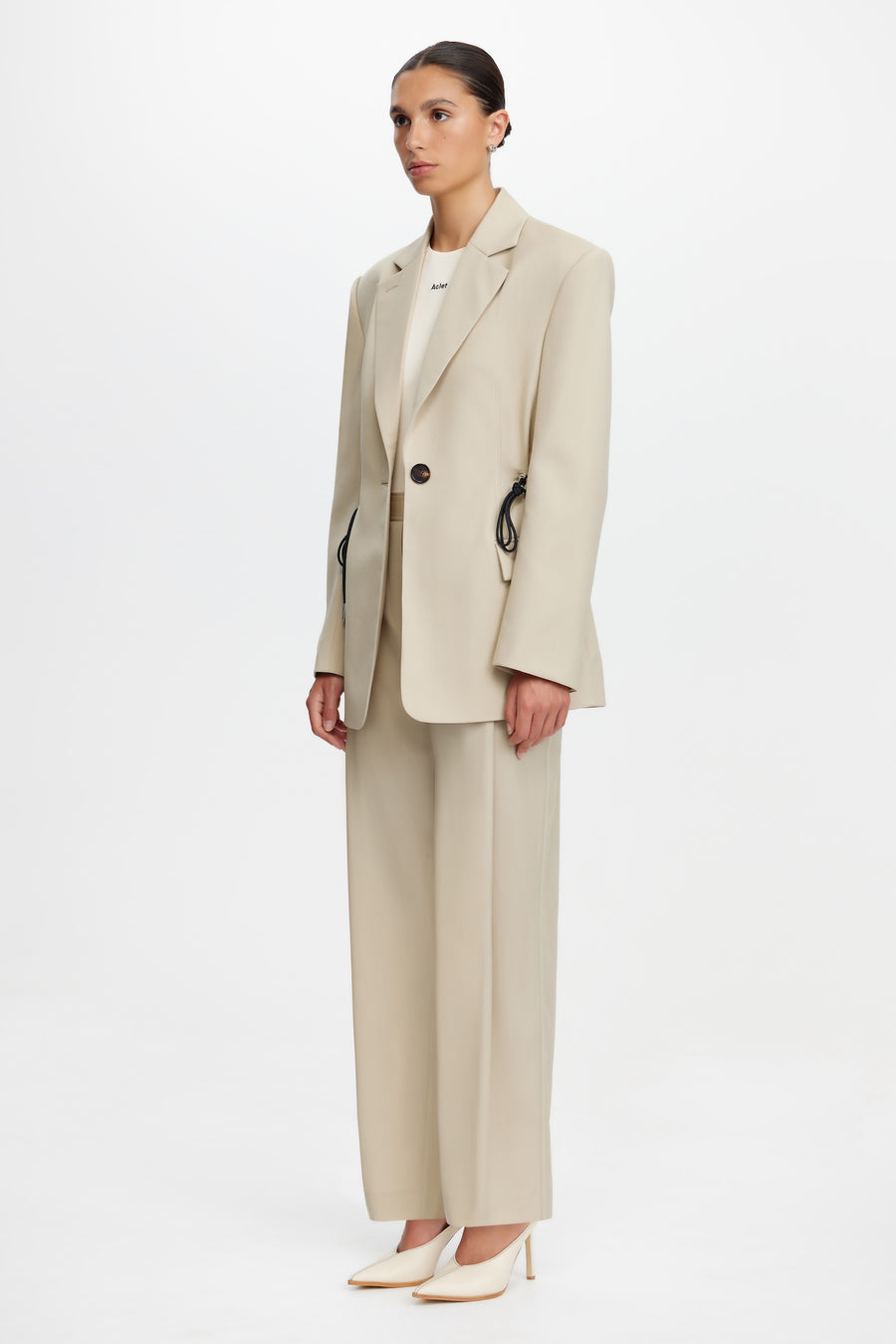 STAPLE-AI2601183J_FRANLY_BLAZER-OAT_LATTE-2_062ea07aa57d42de85f58d8a64739c9ejpg